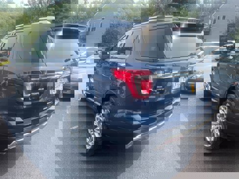 Used 2016 Ford Explorer Limited image 3
