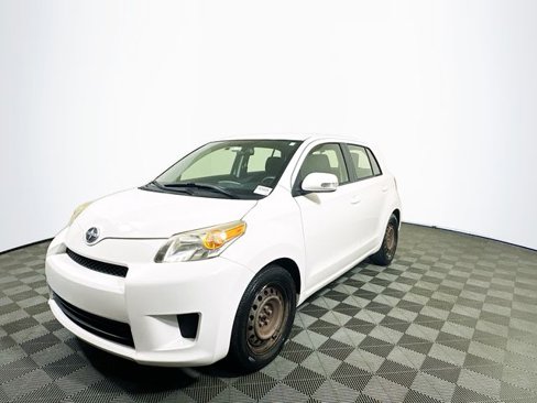 Used 2012 Scion xD image 4