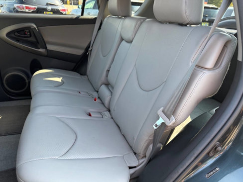 Used 2012 Toyota RAV4 Limited image 64
