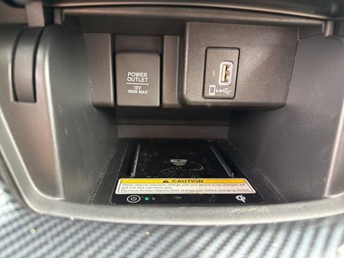 Used 2018 Honda Accord Touring image 32