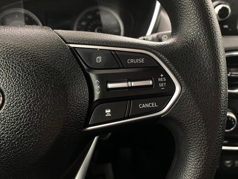 Used 2020 Hyundai Santa Fe SE image 18