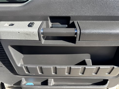Used 2013 Ford F350 Lariat image 18