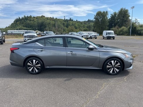 Used 2022 Nissan Altima 2.5 SV image 10