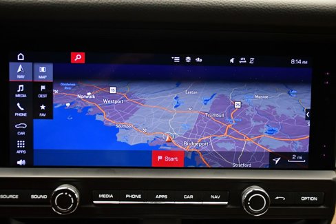 Certified 2021 Porsche Macan image 30