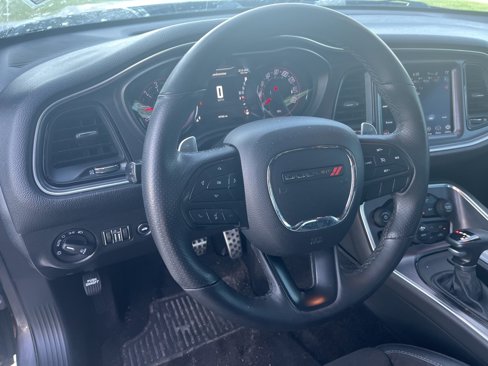 Used 2018 Dodge Challenger SXT Plus image 12
