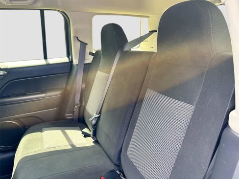 Used 2017 Jeep Patriot Latitude image 26