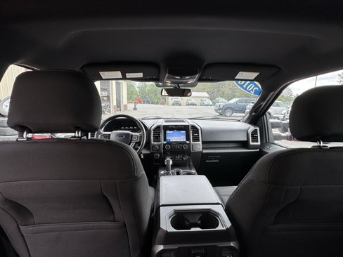 Used 2016 Ford F150 XLT w/ Equipment Group 302A Luxury image 29