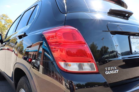 Used 2020 Chevrolet Trax LT w/ LT Convenience Package image 27
