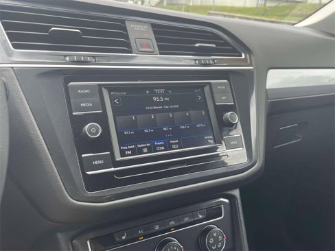 Certified 2022 Volkswagen Tiguan S image 26