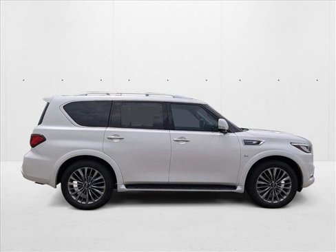 Used 2019 INFINITI QX80 Luxe w/ Proassist Package image 4