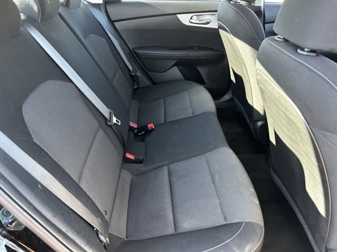 Certified 2023 Kia Forte LXS image 12