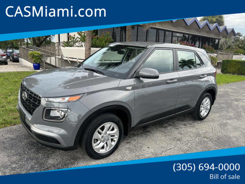 Used 2022 Hyundai Venue SE image 1