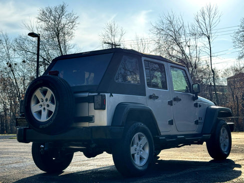 Used 2008 Jeep Wrangler Unlimited X image 7