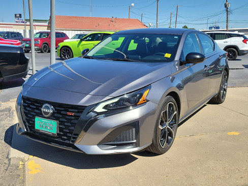 Used 2024 Nissan Altima 2.5 SR image 7