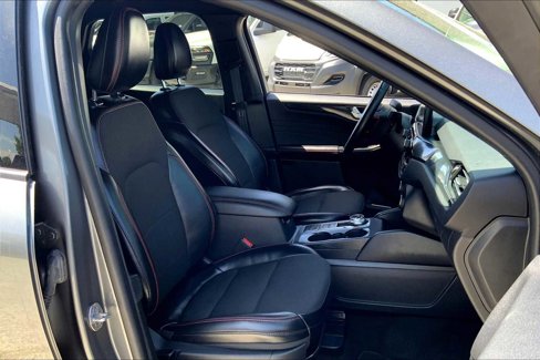 Used 2024 Ford Escape ST-Line image 8