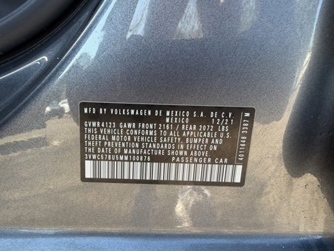 Certified 2021 Volkswagen Jetta SE image 31