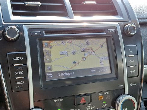 Used 2012 Toyota Camry L image 3