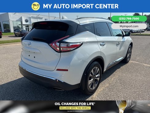 Used 2017 Nissan Murano S image 7