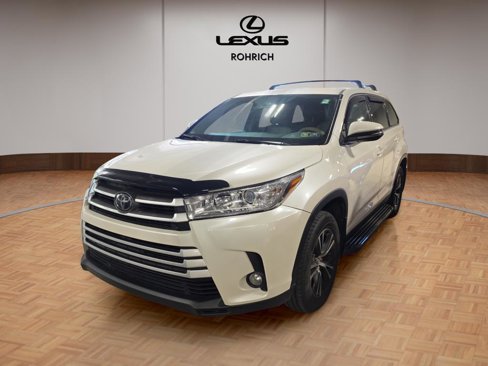 Used 2019 Toyota Highlander Plus image 1