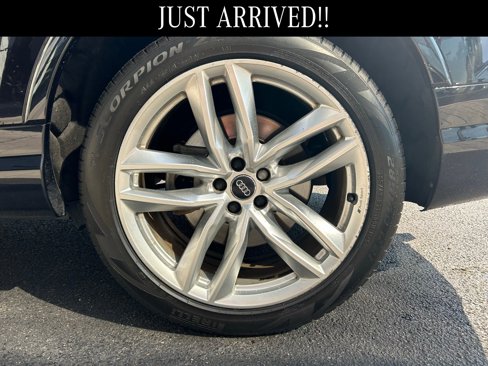 Used 2018 Audi Q7 3.0T Prestige image 6