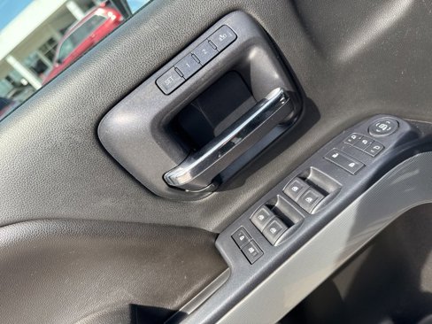 Used 2015 Chevrolet Silverado 1500 LTZ image 10