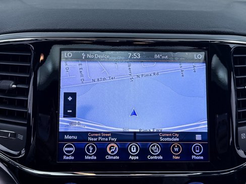Used 2019 Jeep Grand Cherokee Altitude image 5