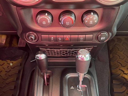 Used 2017 Jeep Wrangler Unlimited Sahara w/ Max Tow Package image 29