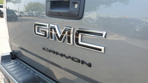 Used 2022 GMC Canyon Elevation w/ Elevation Premium Package image 23