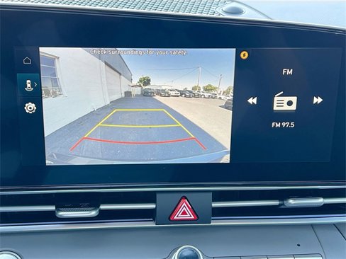 New 2025 Hyundai Elantra SEL image 14