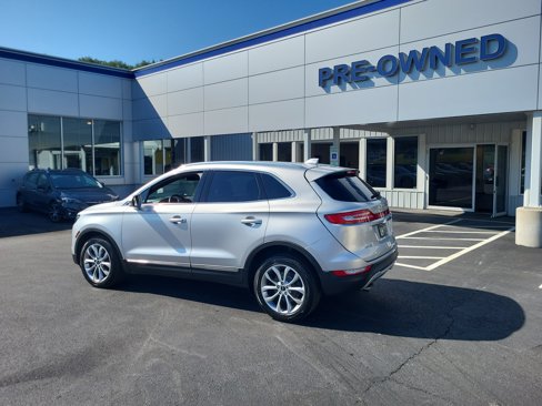 Used 2019 Lincoln MKC Select w/ Select Plus Package image 3