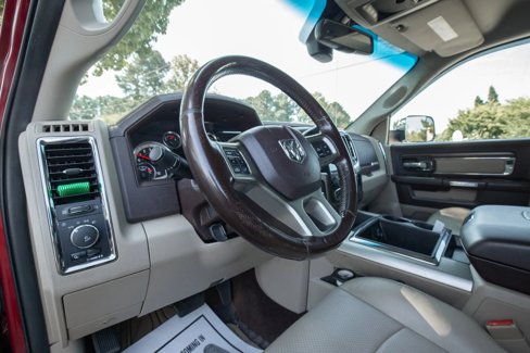 Used 2015 RAM 2500 Laramie w/ Convenience Group image 20