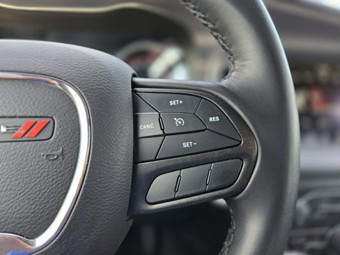 Used 2023 Dodge Charger SXT image 23