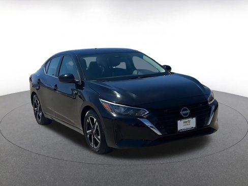 Used 2024 Nissan Sentra SV image 3