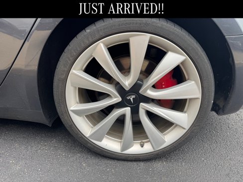 Used 2019 Tesla Model 3 Performance image 7