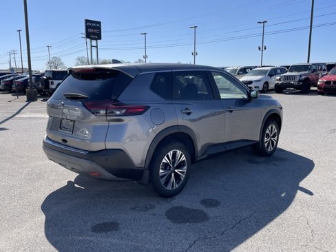 Used 2023 Nissan Rogue SV image 7