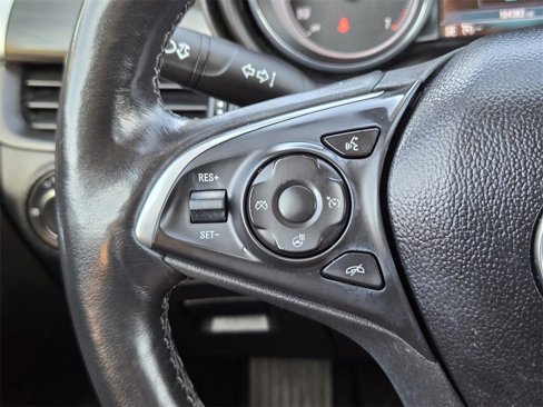Used 2019 Buick Envision Essence image 25