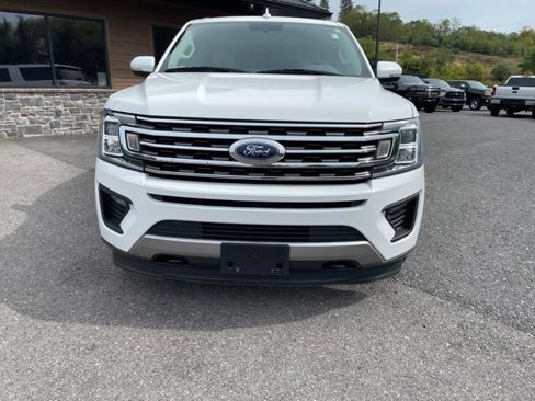 Used 2018 Ford Expedition Max XLT w/ Equipment Group 202A image 12