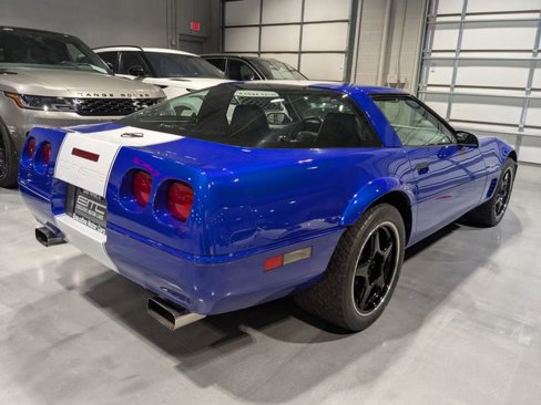 Used 1996 Chevrolet Corvette Coupe image 9