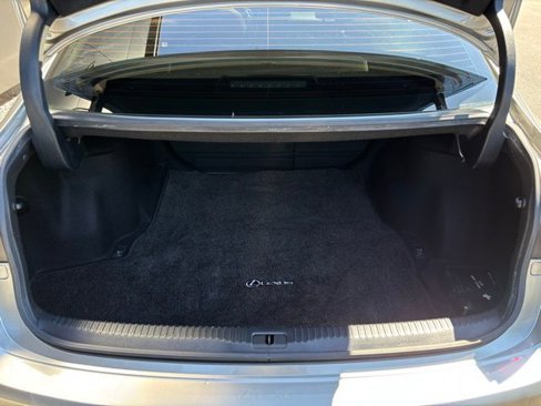 Used 2018 Lexus IS 300 AWD w/ Comfort Package image 44