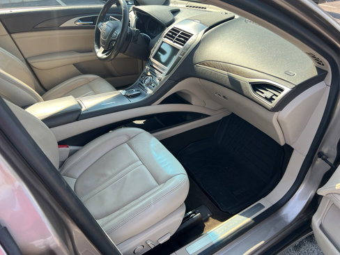 Used 2019 Lincoln MKZ Reserve w/ Reserve Plus Package image 13