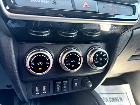 Used 2022 Mitsubishi Outlander Sport SE image 19