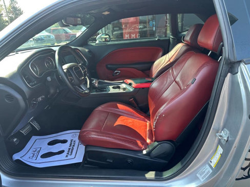 Used 2015 Dodge Challenger R/T Plus image 12