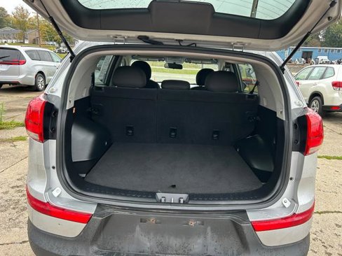 Used 2016 Kia Sportage LX image 19