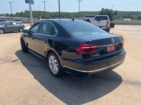 Used 2018 Volkswagen Passat 2.0T SE image 6