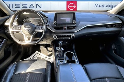 Used 2023 Nissan Altima 2.5 SR image 7