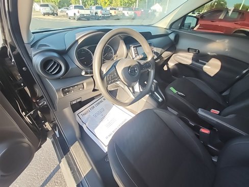 Used 2021 Nissan Kicks S image 14