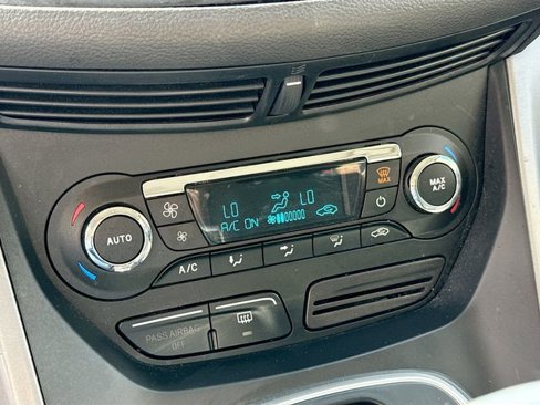 Used 2014 Ford C-MAX SE w/ Winter Package image 15