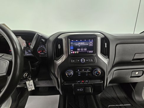 Used 2021 Chevrolet Silverado 1500 Custom image 13