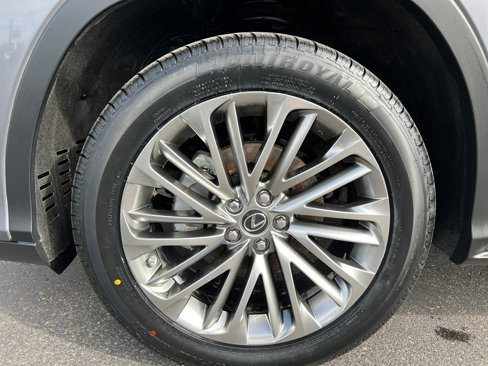 Used 2020 Lexus RX 450h AWD w/ Luxury Package image 12