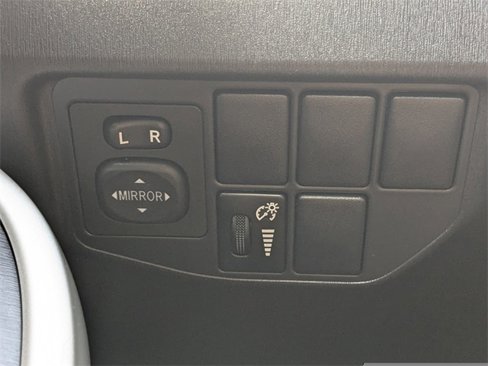 Used 2014 Toyota Prius Four image 24